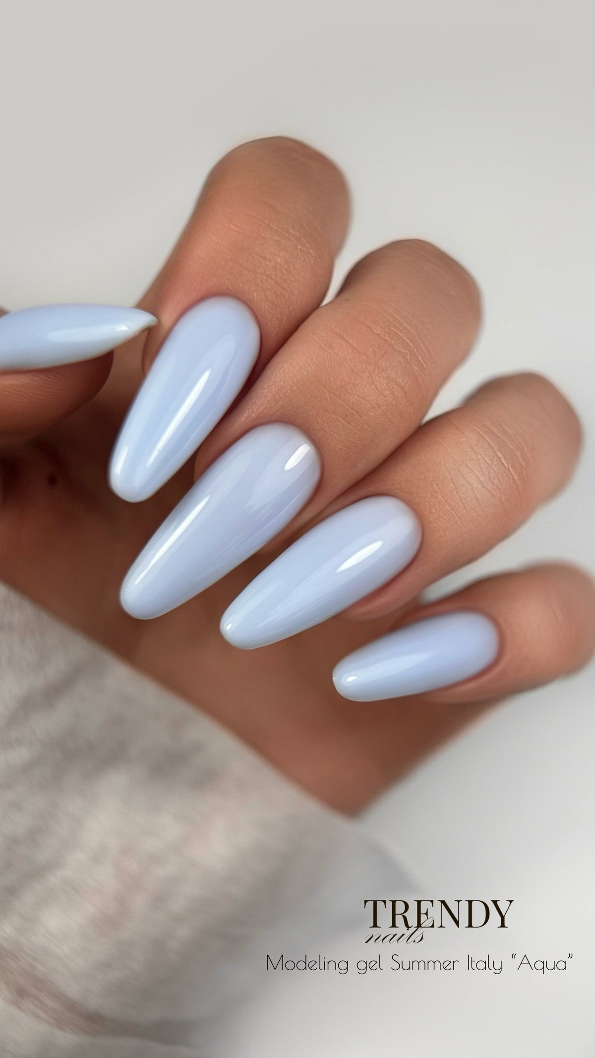 Гель для моделирования самовыравнивающийся «Aqua» от Trendy Nails (15/30 мл)