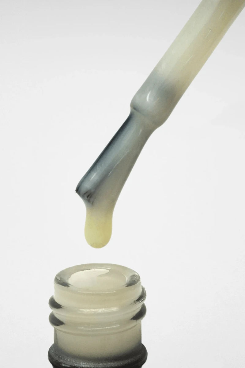 Kinetics SHIELD Gel Polish "Buttercream" Nr. 662 (15ml) (TPO/HEMA-free)