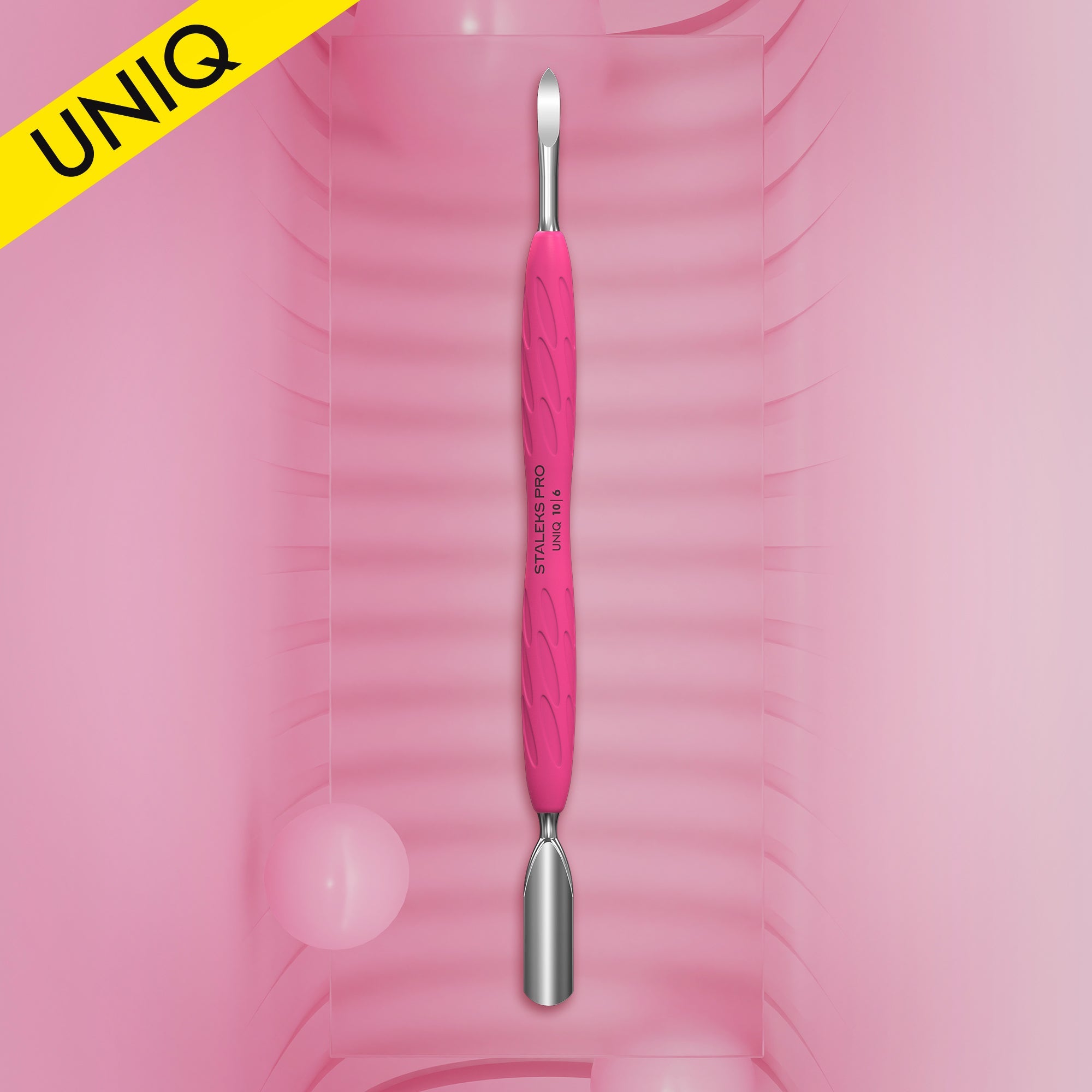 Pusher for cuticles with silicone handle (sterilisable) STALEKS UNIQ PQ10/5