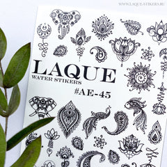 Sticker Design AE45 nero di LAQUE (adesivi solubili in acqua)