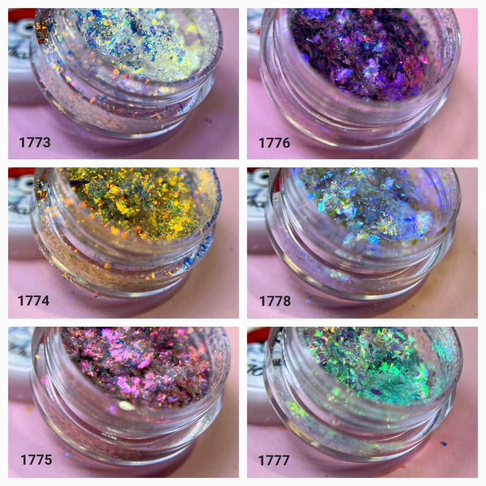 Pigment flakes with chameleon effect from ZOO Nail 