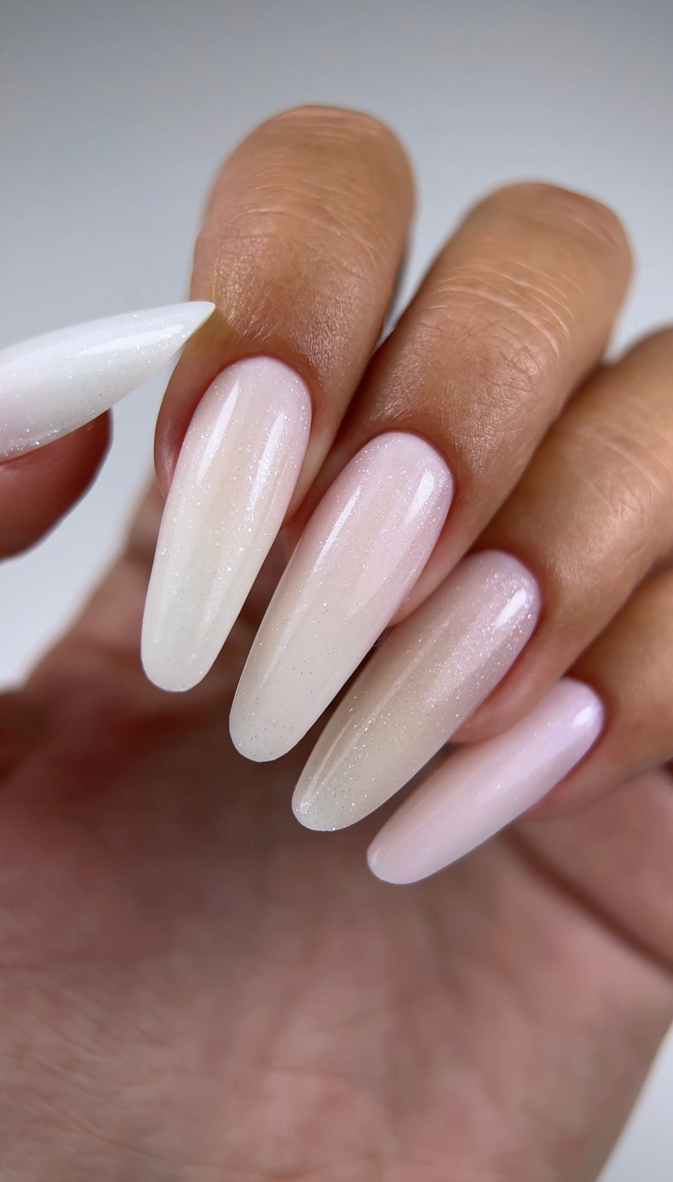 Color Base "Amber" von Trendy Nails (15ml) (TPO/HEMA-free)