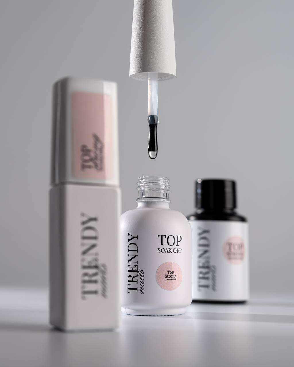 Top Gel Polish NO WIPE STRONG 8ml/15ml/30ml von Trendy Nails (TPO/HEMA-frei)