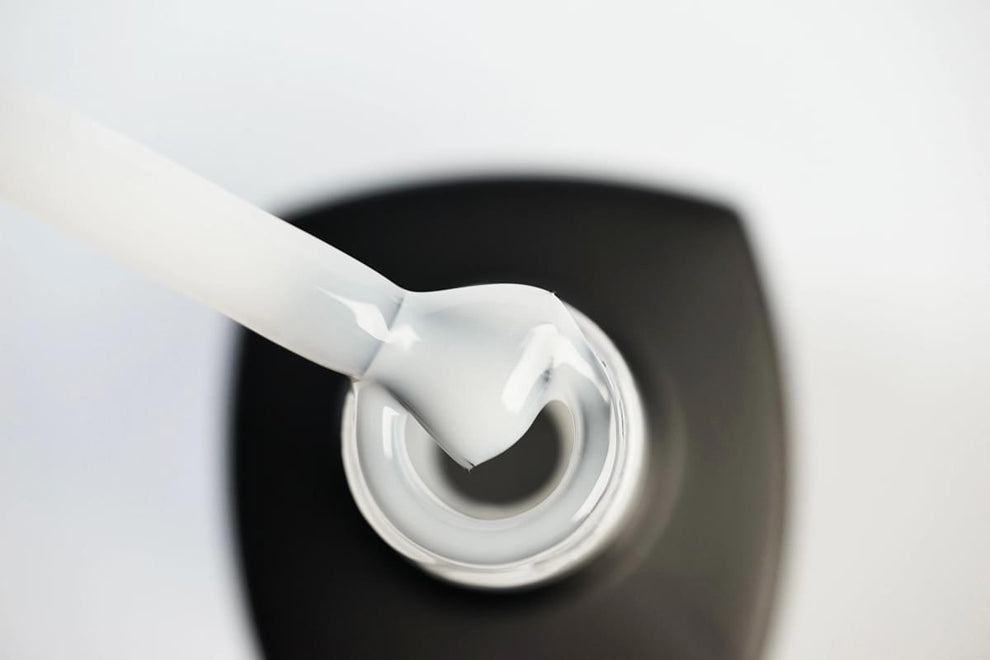 Kinetics GEL IN BOTTLE Silk Frost Nr. 946