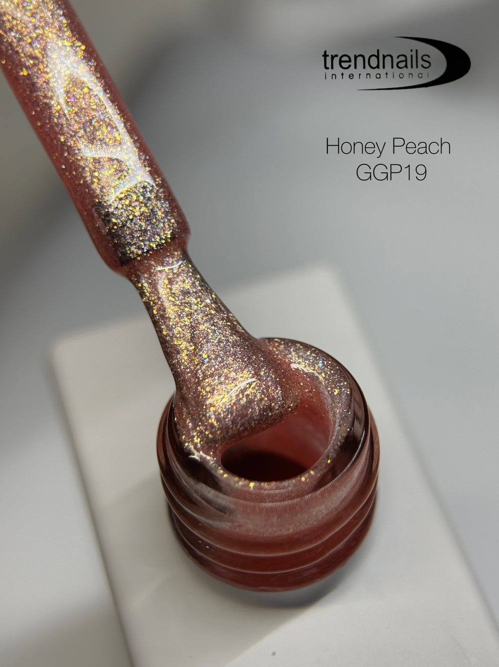 Glitter Gel Polish Honey Peach No. GGP19 (12ml) TPO-free