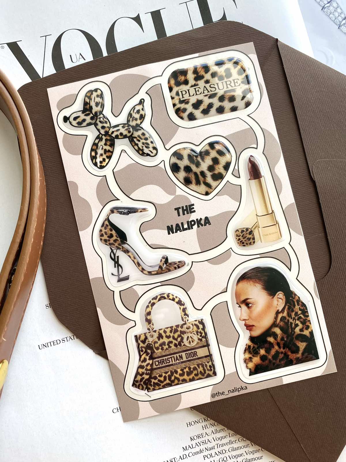 Coole selbstklebende 3D Aufkleber für Ihr Handy, Tablet, Notebook und Laptop LEO