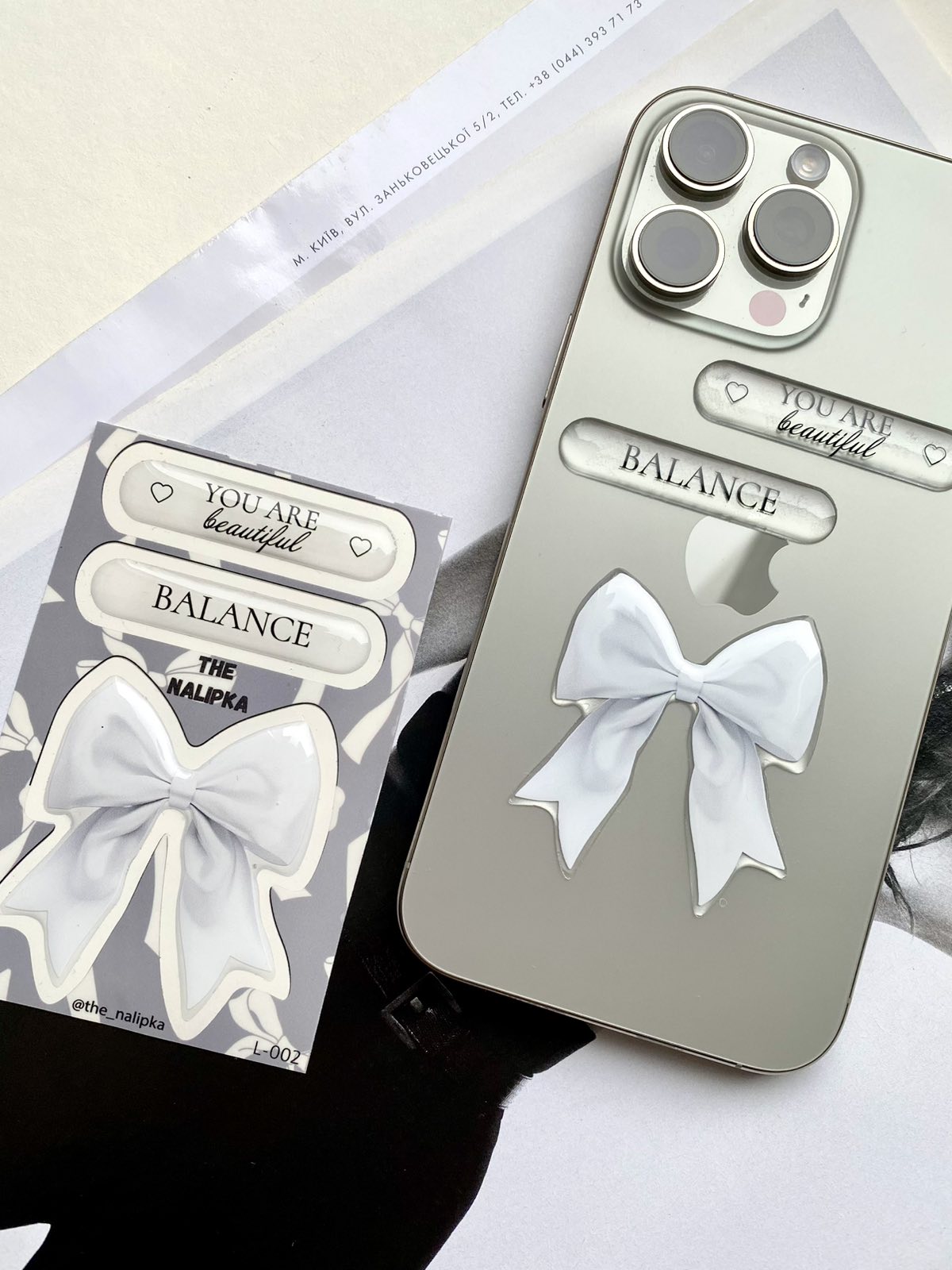 Coole selbstklebende 3D Aufkleber für Ihr Handy, Tablet, Notebook und Laptop L-003